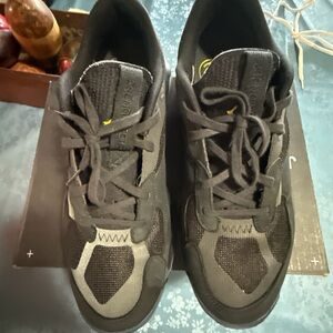 Jordan 200e psg size 14 used damaged box